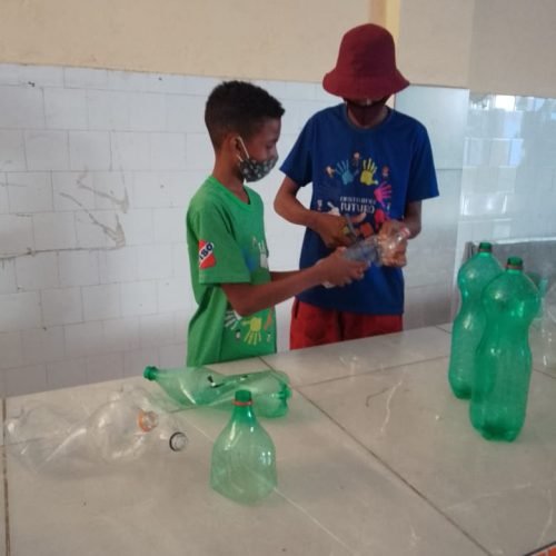 19cefd02-db4b-4e46-9eb7-cfea3dd1e067