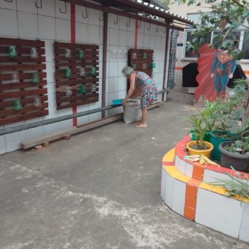 ae63c4d8-c105-403b-afbd-45edce4da7f6